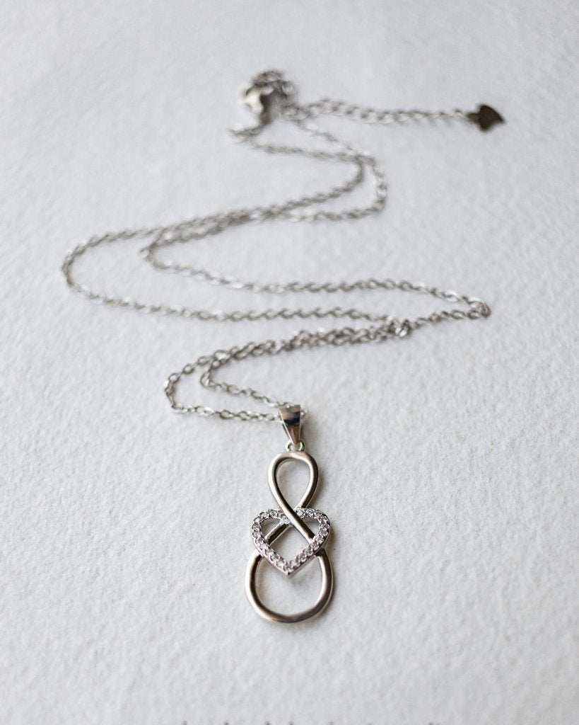 vintage 925 zilveren ketting oneindigheids (infinity) + hart, Ophalen of Verzenden, Zo goed als nieuw, Met edelsteen, Zilver