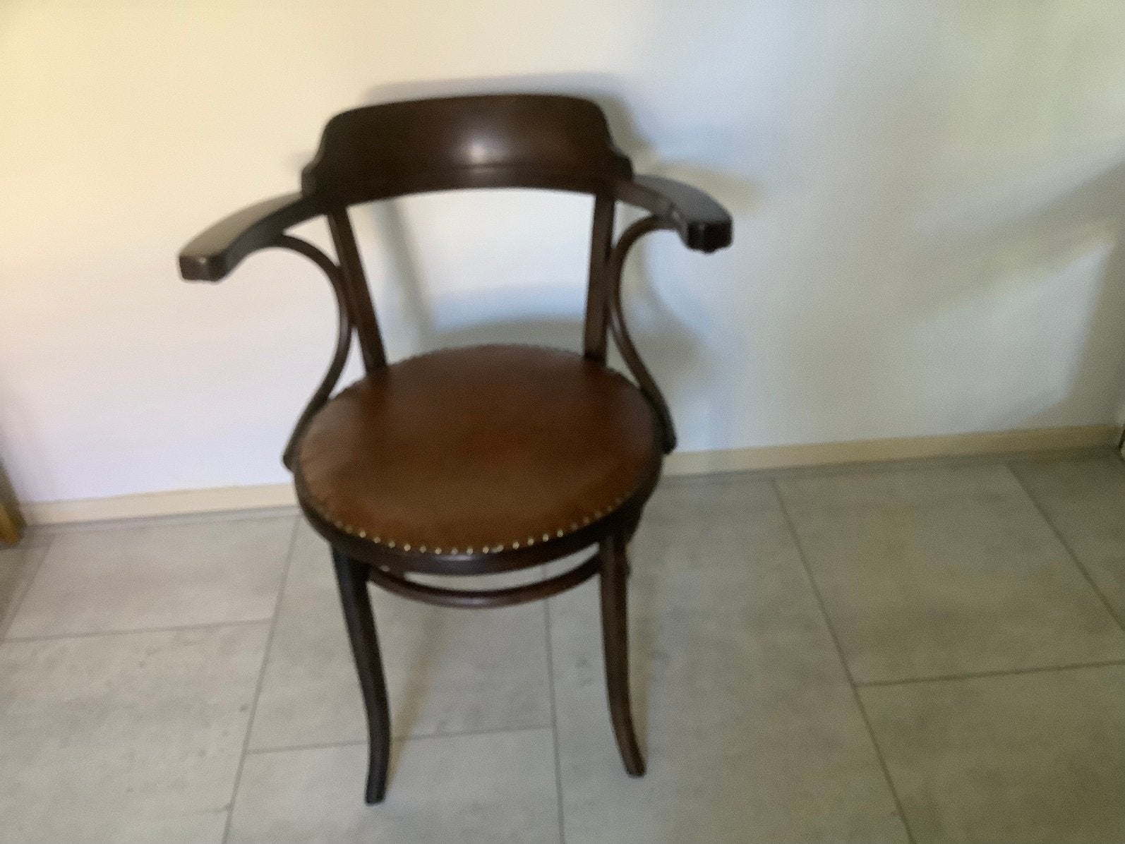 Te koop (Thonet) stoel, Ophalen