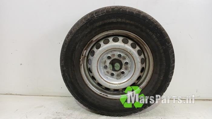 Velg + Winterband van een Mercedes Sprinter, Auto-onderdelen, Banden en Velgen, Gebruikt, -, -, Ophalen of Verzenden