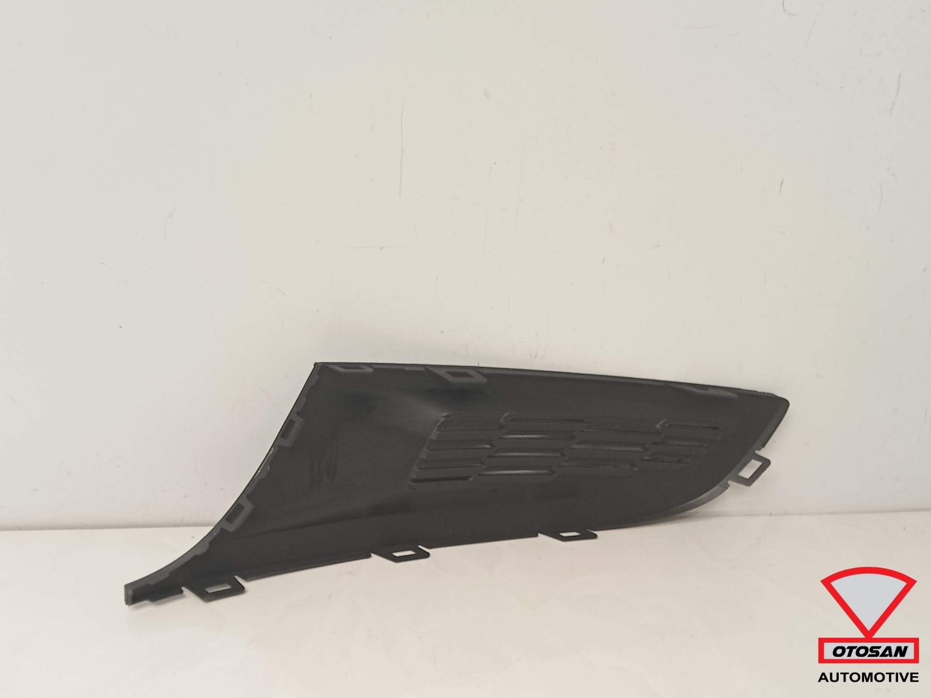 VW Polo 2G 2009-2014 Mistlamp Afdekplaat Rooster Rechts, Gebruikt, Volkswagen, Volkswagen AG, Bumper
