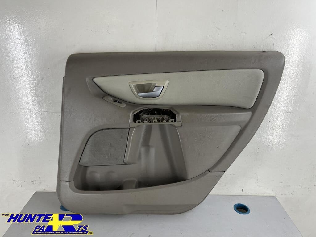 Portierbekleding rechtsachter beige Volvo XC90 I ('02->), Gebruikt, Ophalen of Verzenden, Volvo