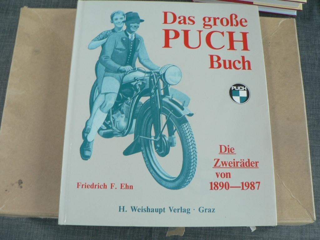 2 DIVERSE PUCH BROMFIETS EN MOTOR BOEKEN STOKVIS, Ophalen of Verzenden, Gelezen