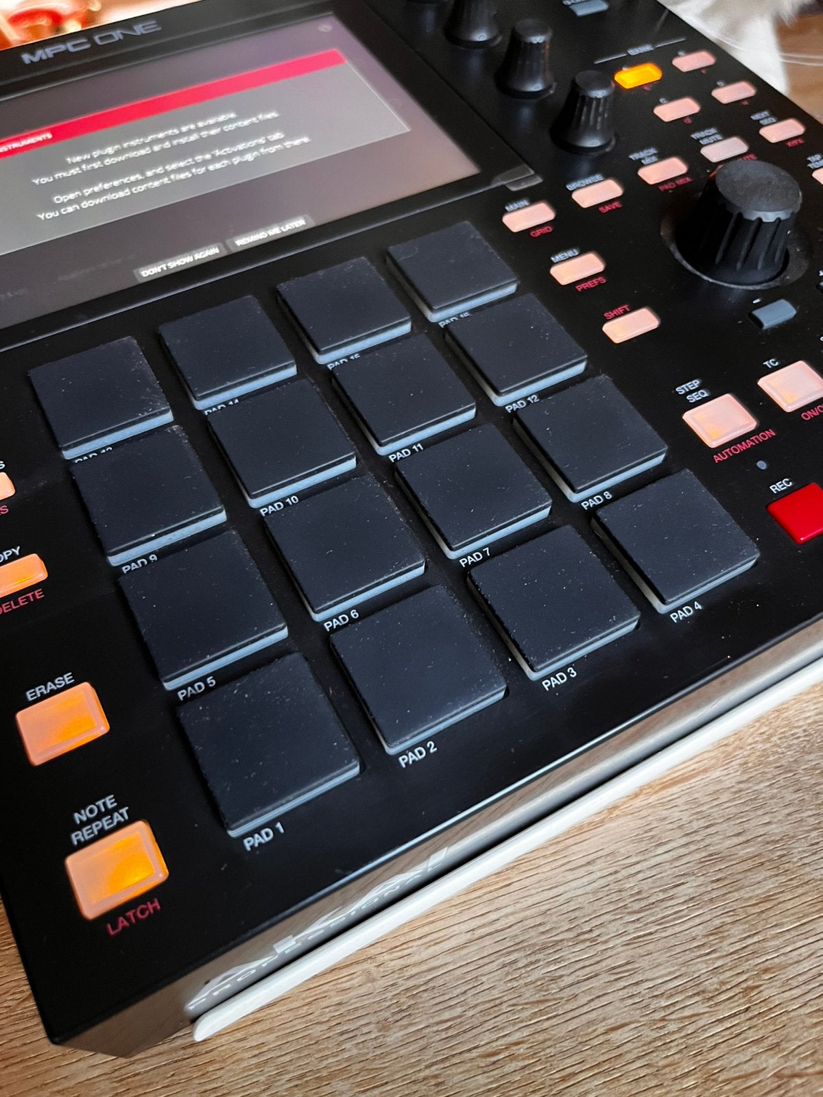 MPC ONE, Muziek en Instrumenten, Ophalen, Zo goed als nieuw