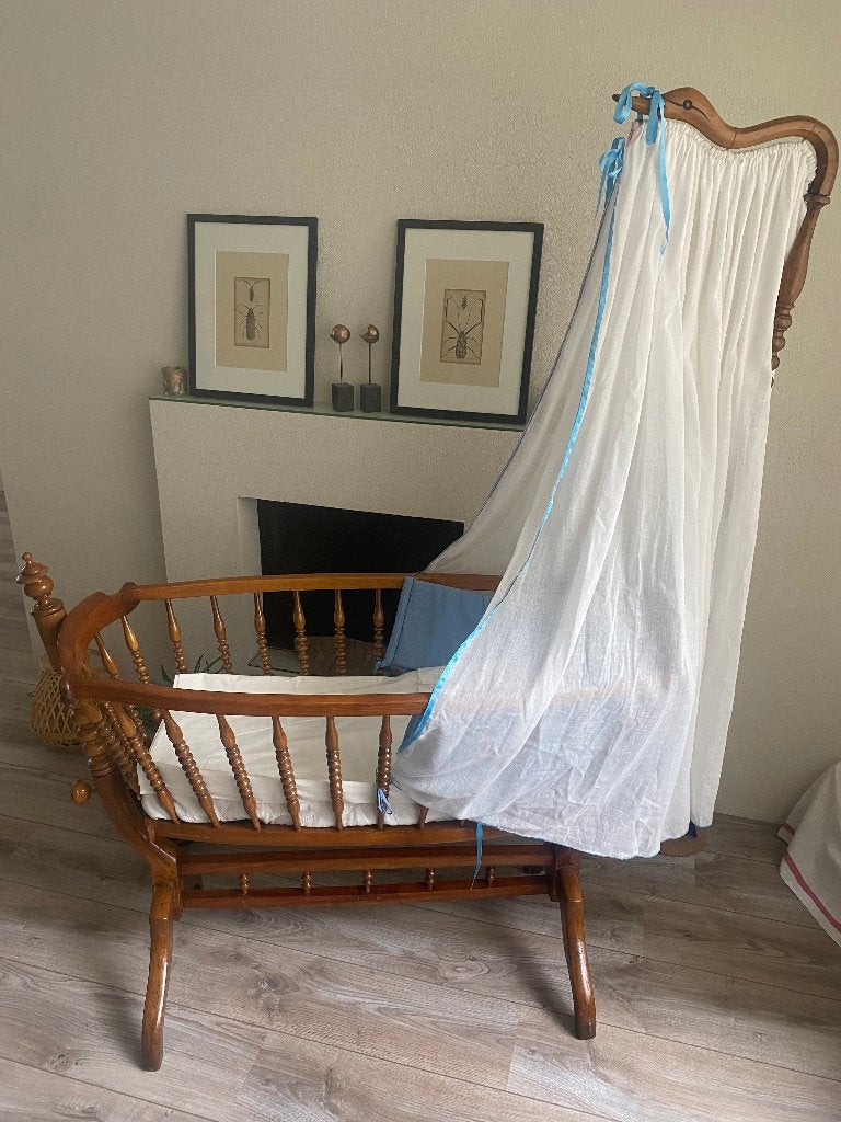 Antieke houten wieg met hemeltje, Kinderen en Baby's, Ophalen, Gebruikt, Wieg