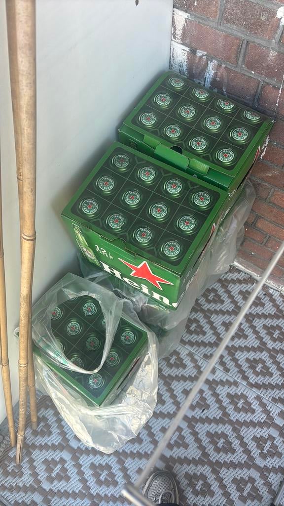 Bier te koop, Ophalen, Zo goed als nieuw, Versiering, Verjaardag