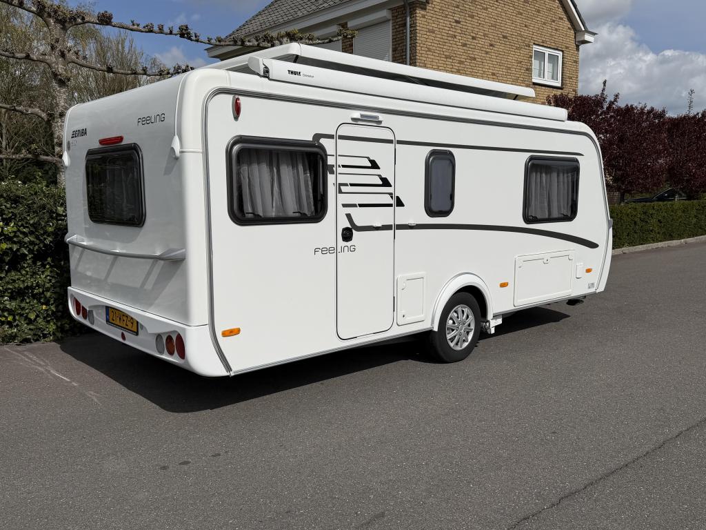Eriba Feeling 470 VERKOCHT, Caravans en Kamperen, Caravans, Standaardzit, Bedrijf, Tot en met 3, 5 tot 6 meter