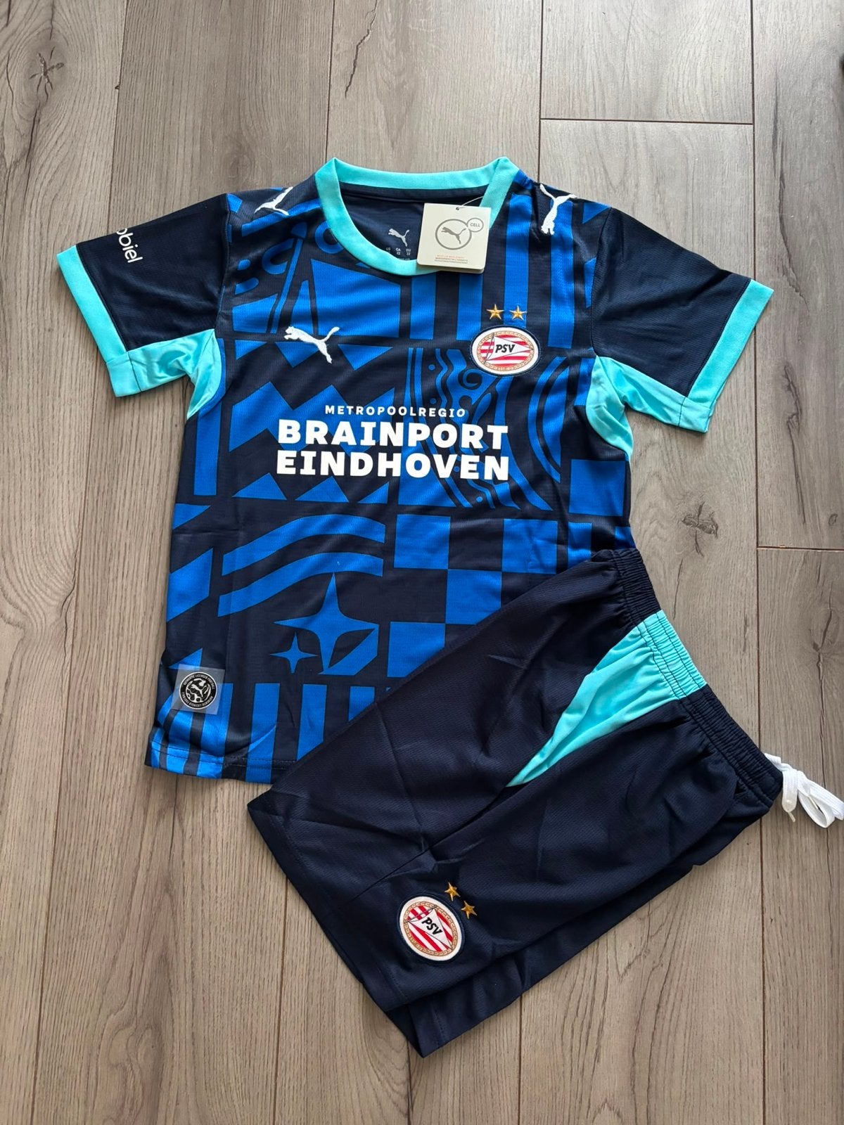 PSV Voetbaltenue 2026/2027 Maat L met Sokken, Maat 52/54 (L), Nieuw, Voetbal, Verzenden