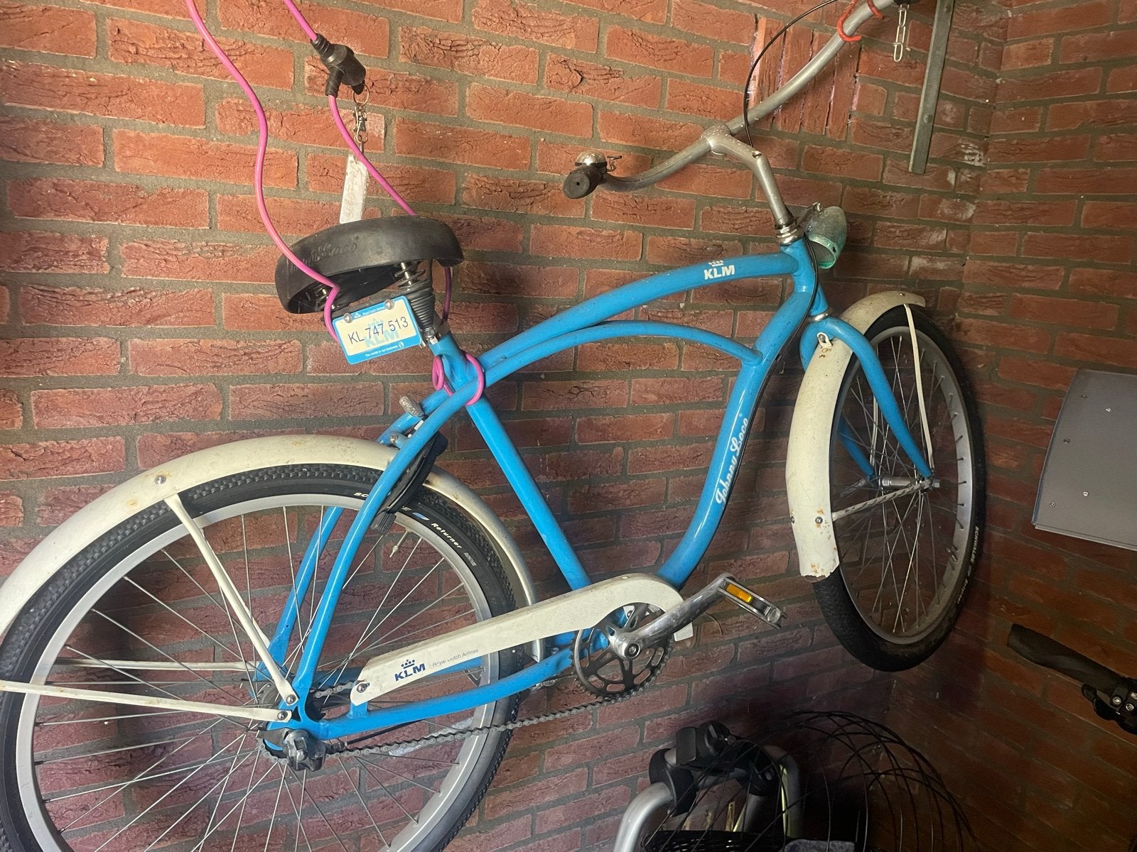 Unieke KLM fiets - Blauwe cruiser met retro look, Terugtraprem, Gebruikt, 53 tot 57 cm, Ophalen