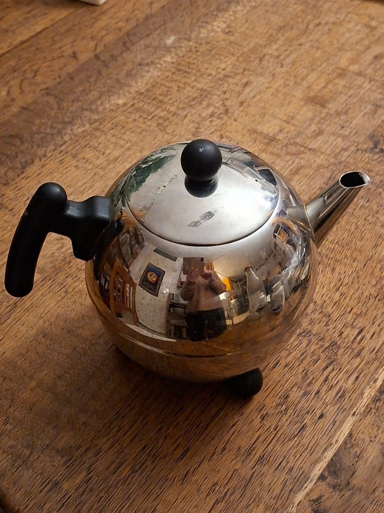 Dubbelwandige theepot Bella Ronde, 1,2 liter, Theepot/fluitketel, Bredemeijer, Ophalen of Verzenden, Zo goed als nieuw
