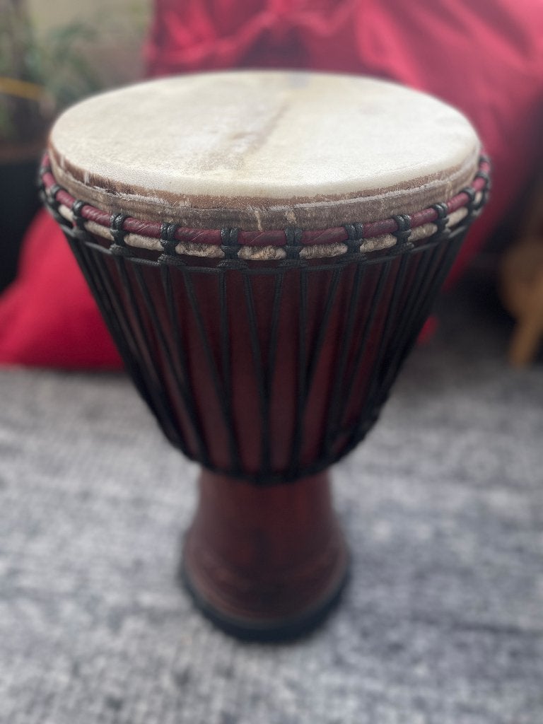 Kwaliteits Djembé (hardhout) incl. Gevoerde Millenium Tas, Muziek en Instrumenten, Percussie, Ophalen, Gebruikt, Trommel