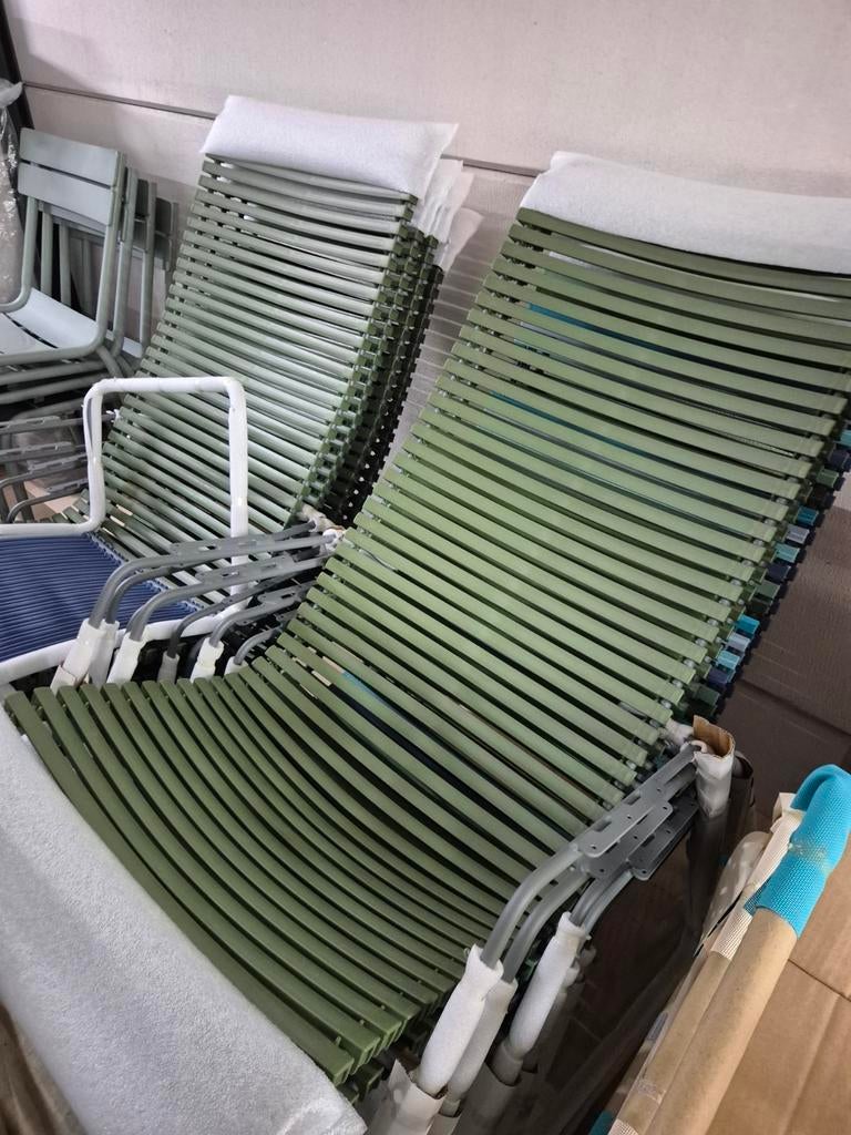Nieuwe houe click lounge stoelen Prijs per st