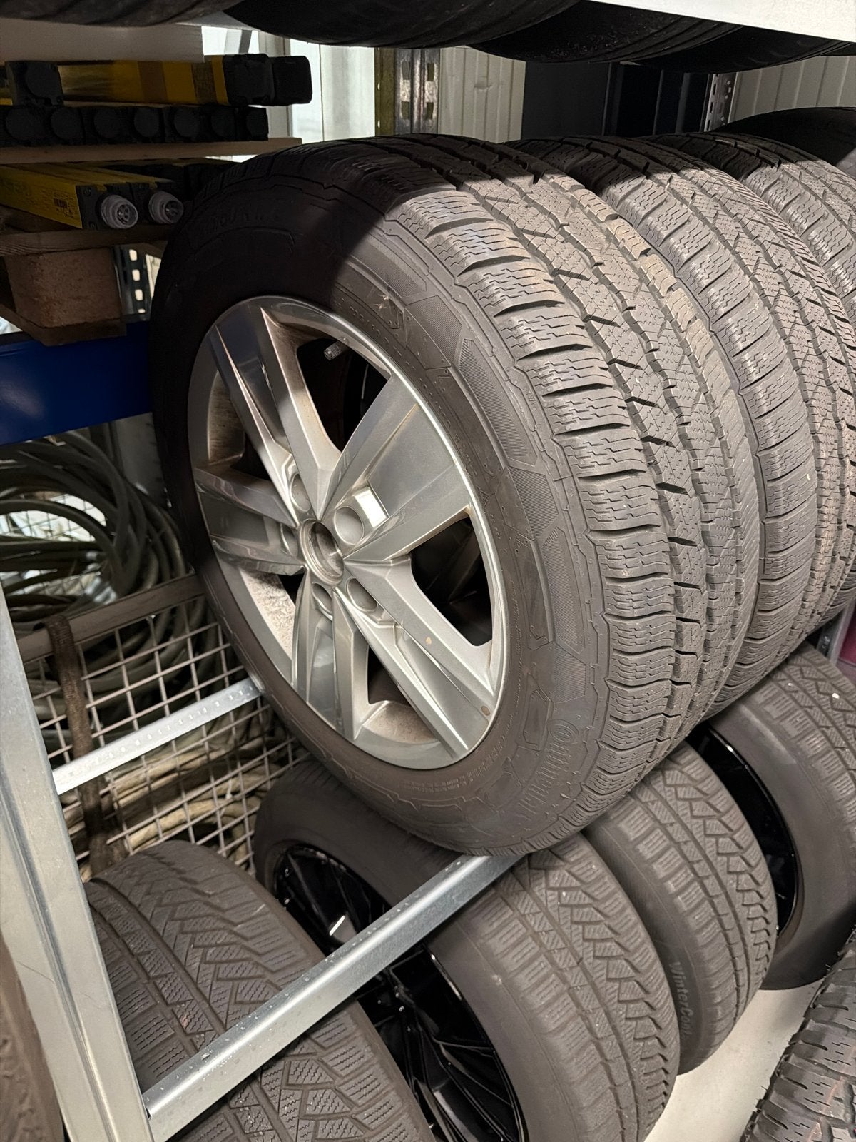 Continental winterbanden met velgen, Ophalen, Banden en Velgen, 17 inch, Winterbanden