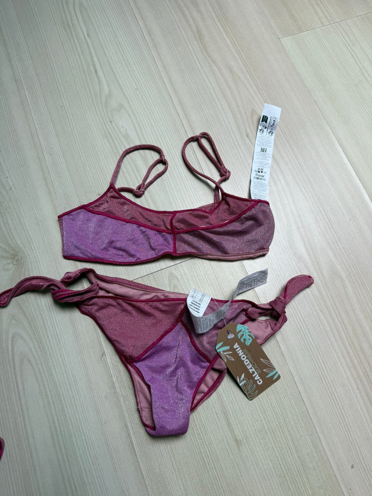 Calzedonia bikini roze paars glitter maat 128, Kleding | Dames, Ophalen of Verzenden, Nieuw, Paars, Bikini