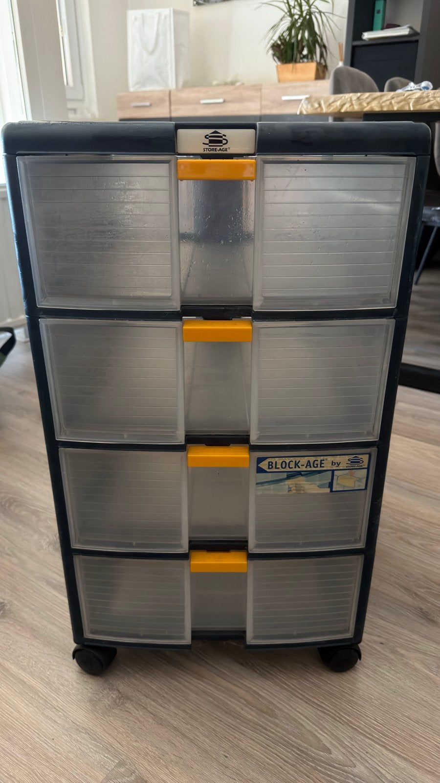 Store-age Block-age ladekastje op wieltjes, Huis en Inrichting, Ophalen, Gebruikt, 3 of 4 laden, Minder dan 100 cm
