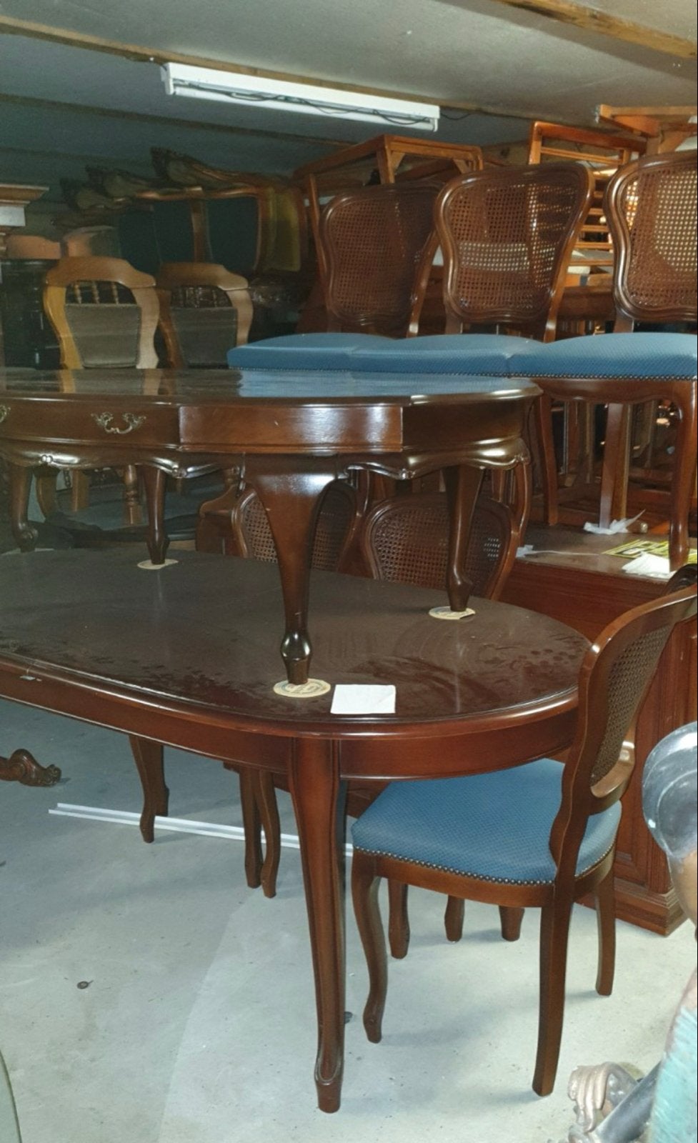 Mahony uitschuif tafel, Ophalen, Gebruikt, 50 tot 100 cm, Vijf personen of meer
