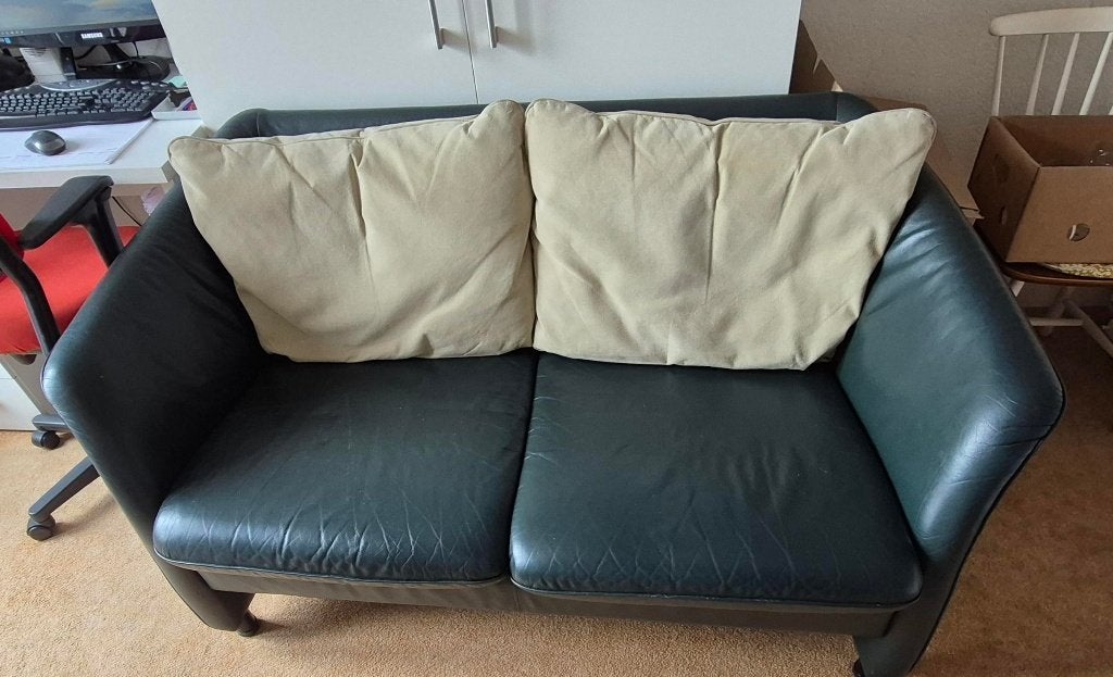 Leren bank en tafeltje, Huis en Inrichting, Stoelen, Ophalen, Overige kleuren, Klassiek, Zo goed als nieuw