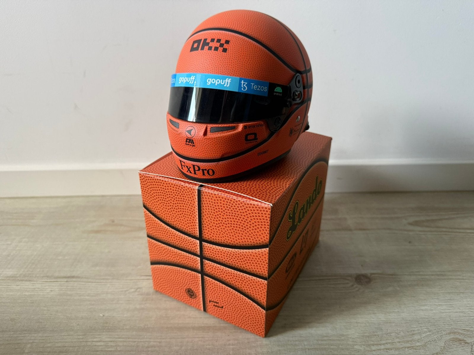 Lando Norris 2022 Miami GP Basketball 1:2 Bell Minihelm, Verzamelen, Ophalen of Verzenden, Nieuw, Formule 1
