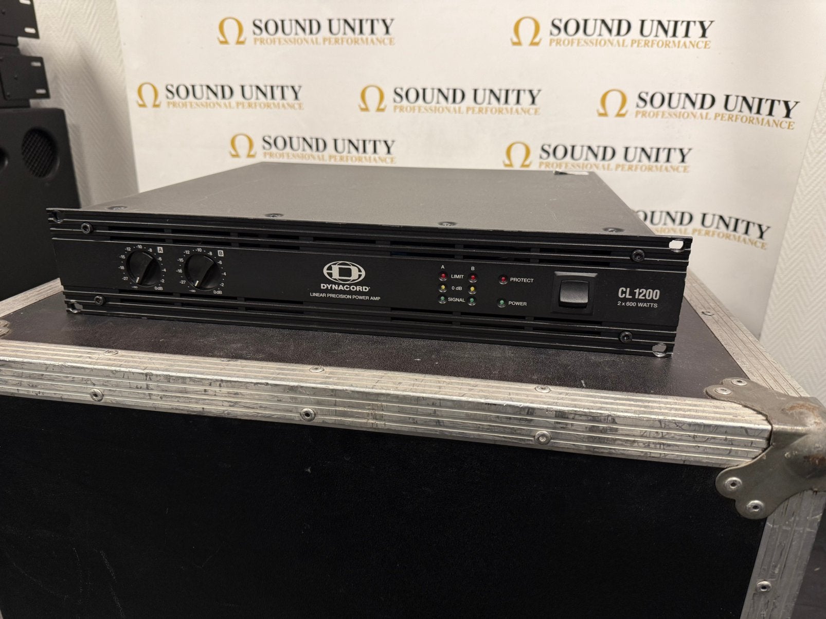 DYNACORD - CL1200 2x600W/4ohm, Ophalen, Zo goed als nieuw, Overige merken