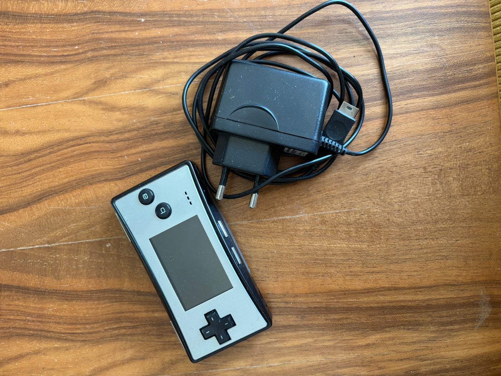 Nintendo Game Boy Micro met oplader (USA import), Spelcomputers en Games, Spelcomputers | Nintendo Game Boy, Ophalen of Verzenden