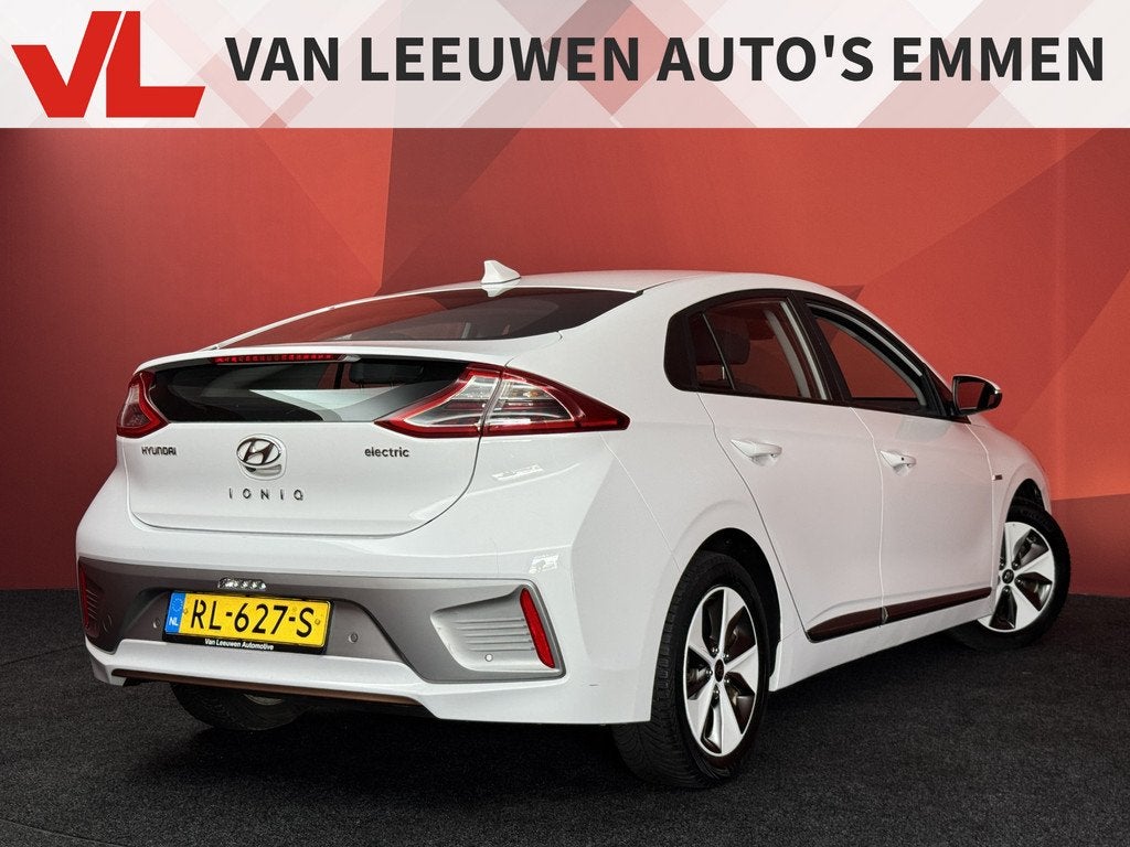 Hyundai IONIQ Comfort EV SOH 87,6% | Nieuw Binnen! | Navi |, Auto's, Hyundai, Stof, Gebruikt, Zwart, Wit