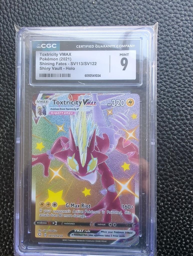 Toxtricity VMAX Pokémon kaart CGC 9 Mint, Hobby en Vrije tijd, Verzamelkaartspellen | Pokémon, Ophalen of Verzenden