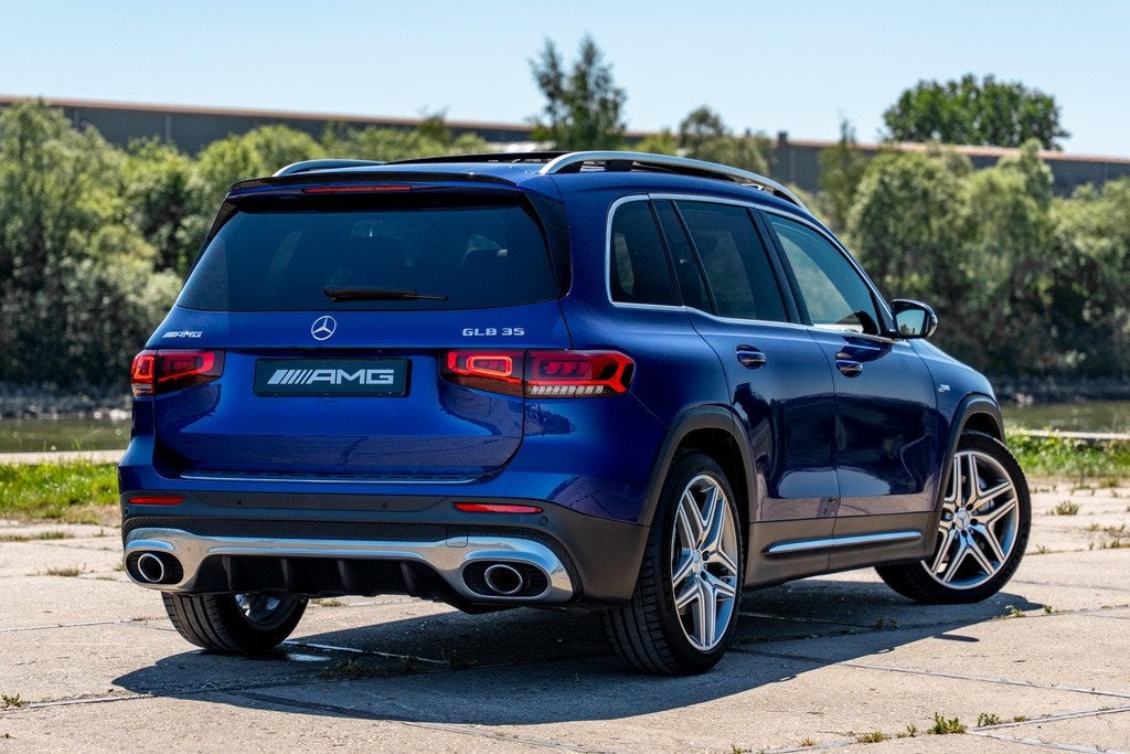 Mercedes-Benz GLB AMG 35 4MATIC Premium Plus | Panoramadak |, Auto's, Mercedes-Benz, 4 cilinders, Leder en Stof, Bedrijf, GLB