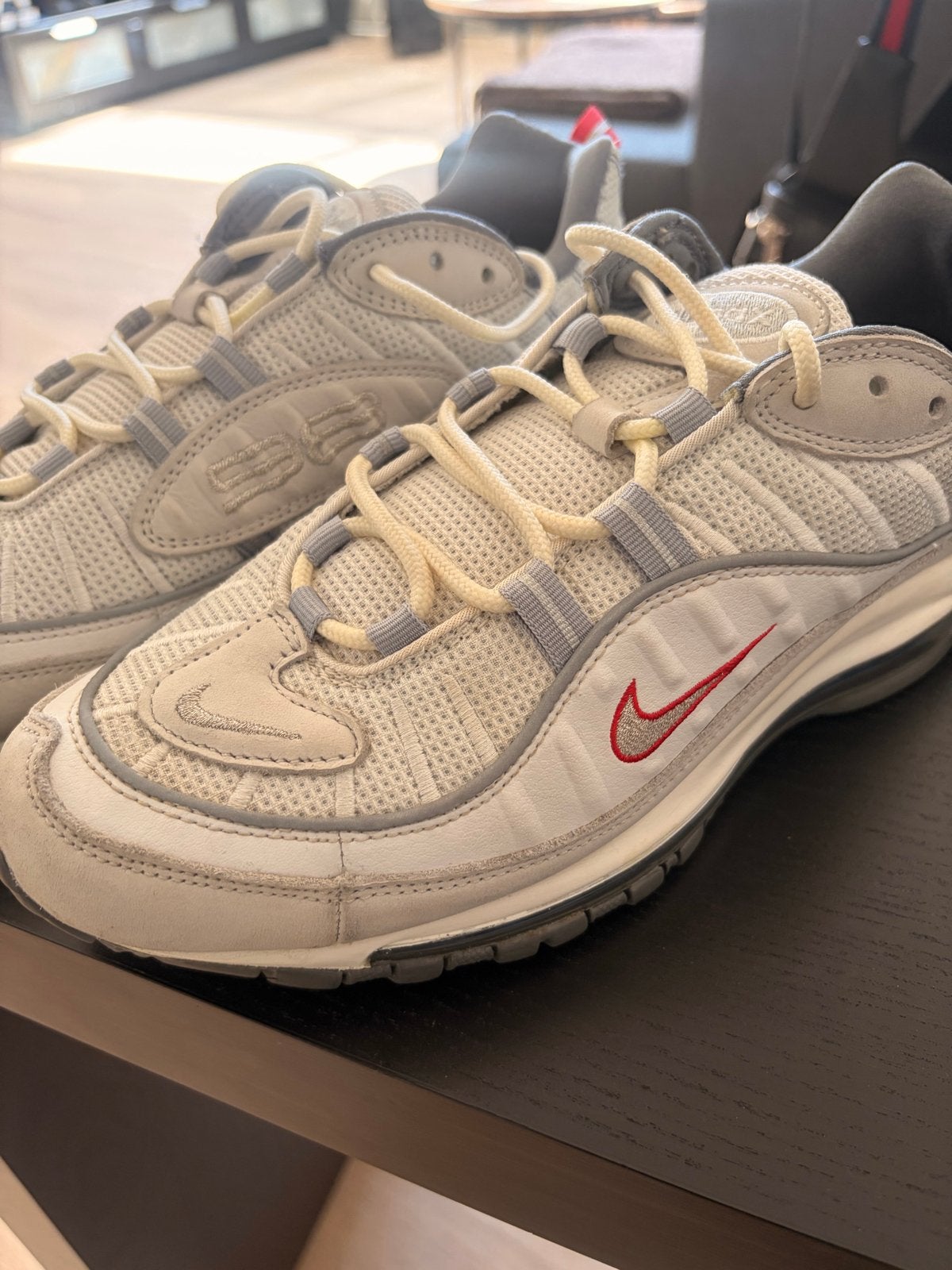 Nike Air Max 98 Exclusive Summit White maat 42, Ophalen of Verzenden, Zo goed als nieuw, Wit, Sneakers of Gympen