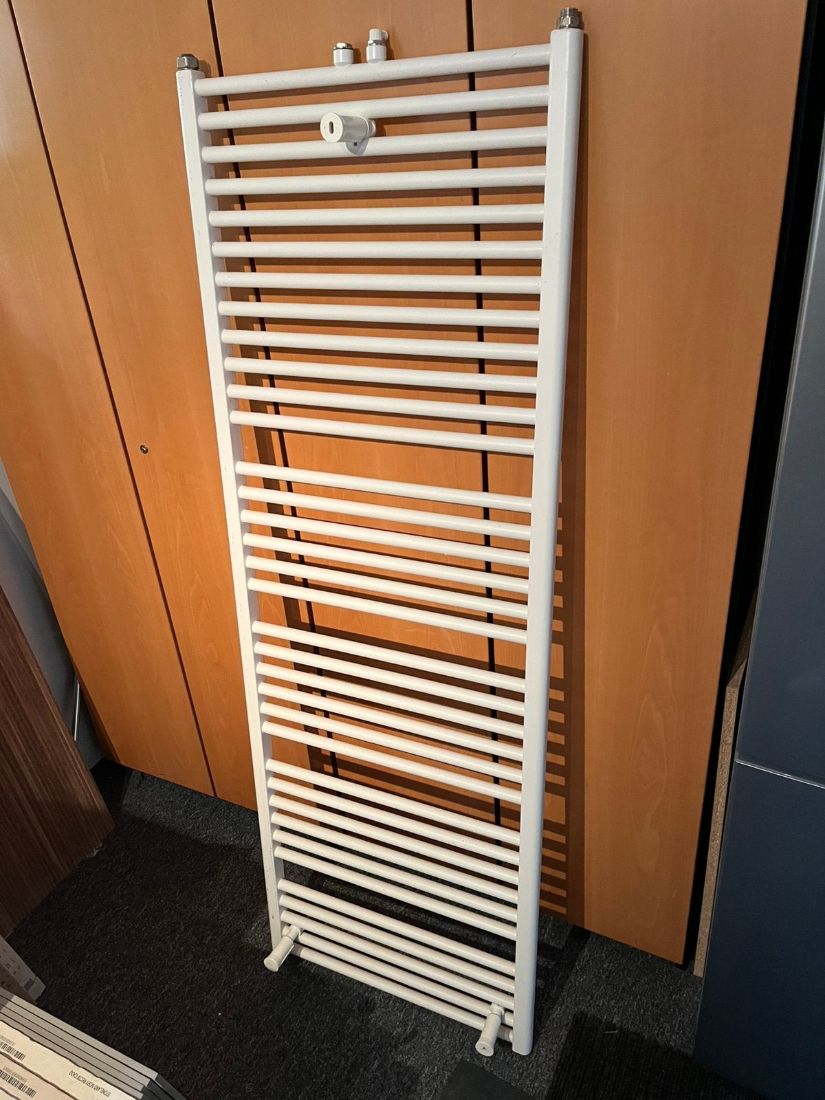 Badkamer radiator bijna nieuw!, Ophalen, Radiator, Zo goed als nieuw, 60 tot 150 cm