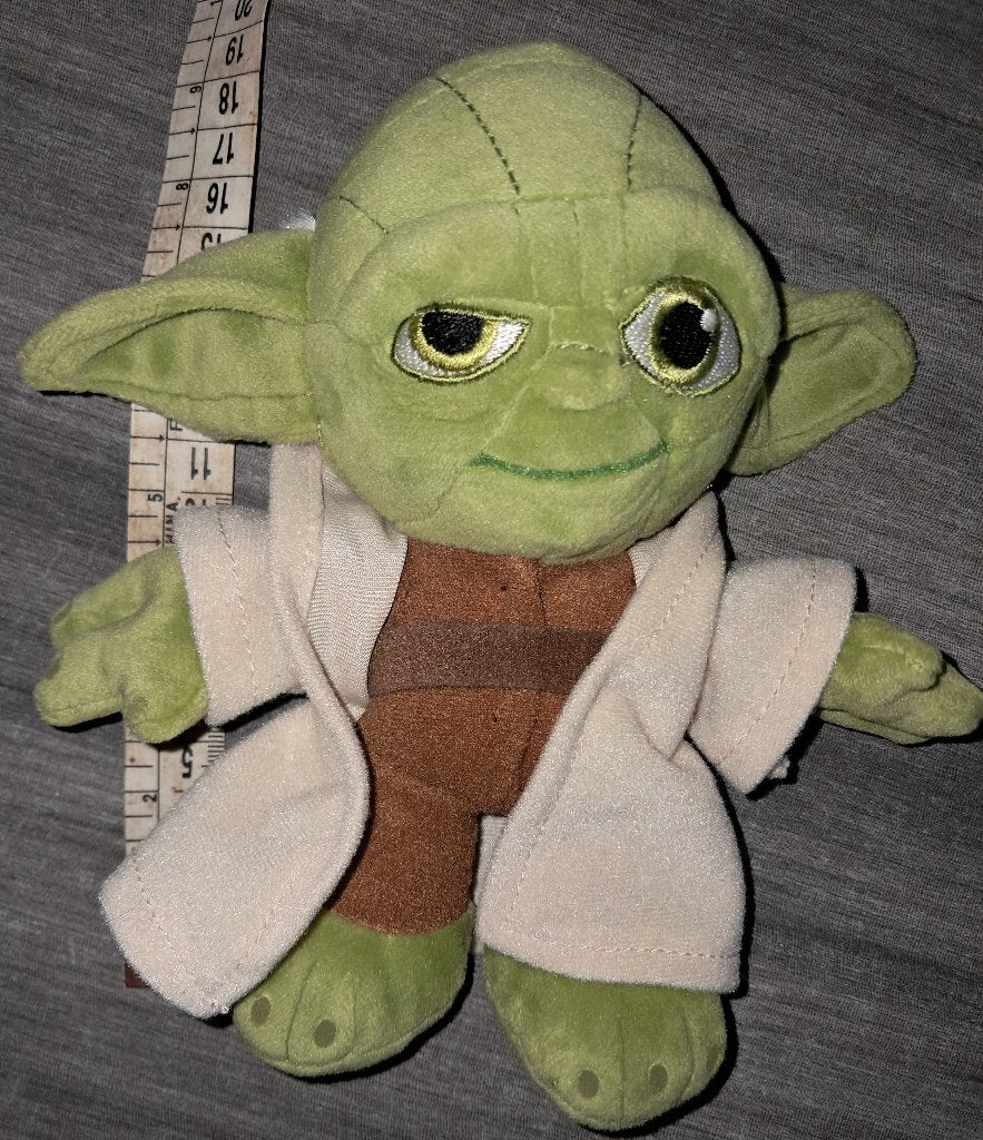 Leuke kleine star wars Yoda knuffel, Ophalen of Verzenden, Zo goed als nieuw, Overige typen