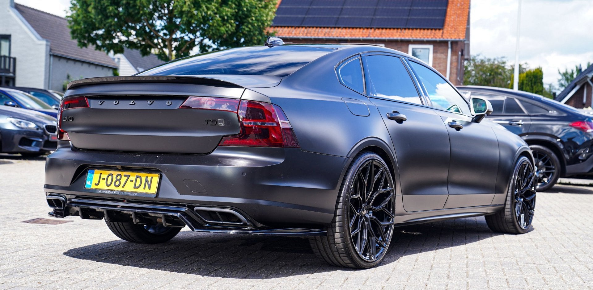 Volvo S90 2.0 T8 AWD R-design | VOSSEN Velgen | Schuifdak |, Automaat, Gebruikt, 4 cilinders, 1969 cc