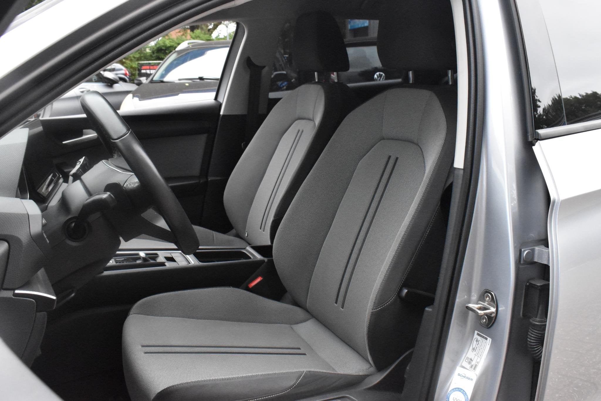 SEAT Leon Sportstourer 1.5 eTSI Style | 23.349 km | Navigati, Auto's, Stof, 4 cilinders, 150 pk, Leon