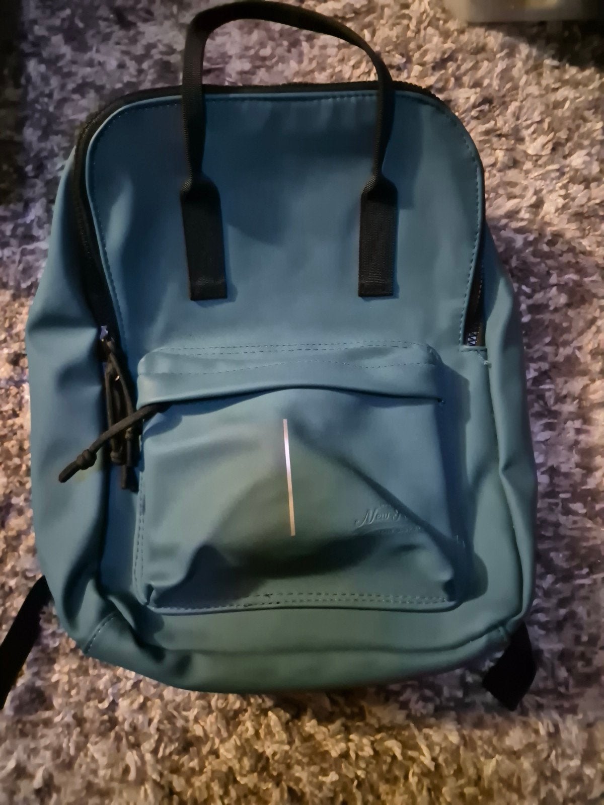 New Rebels rugzak, Sieraden, Tassen en Uiterlijk, Tassen | Rugtassen, Overige merken, 25 tot 40 cm, Ophalen of Verzenden, Zo goed als nieuw