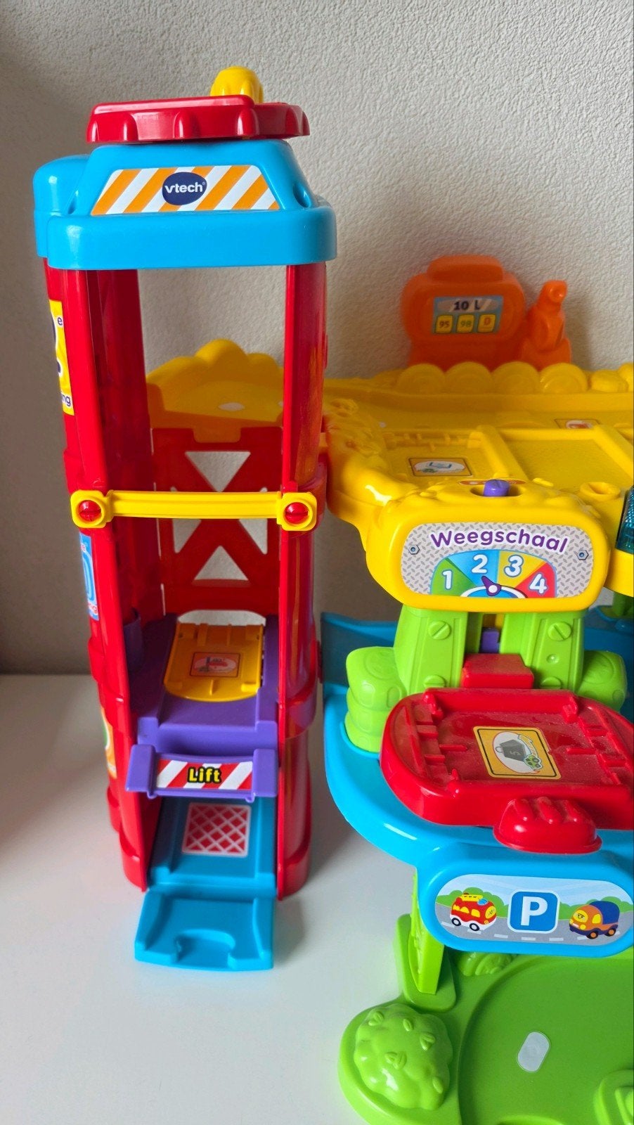 VTech Toet Toet Auto Parkeergarage met lift en weegschaal, Ophalen of Verzenden, Gebruikt