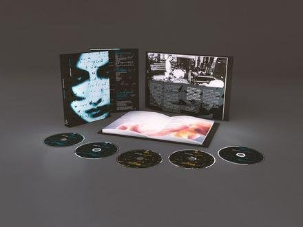 Marillion Brave Deluxe 4CD+Blu-ray NIEUW/SEALED, Progressive Rock, Boxset, Ophalen of Verzenden, Bonusmateriaal