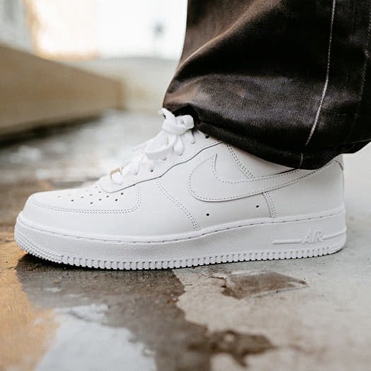 Nike Airforce 1 ‘07 heren maat 40, Wit, Nike, Nieuw, Ophalen of Verzenden