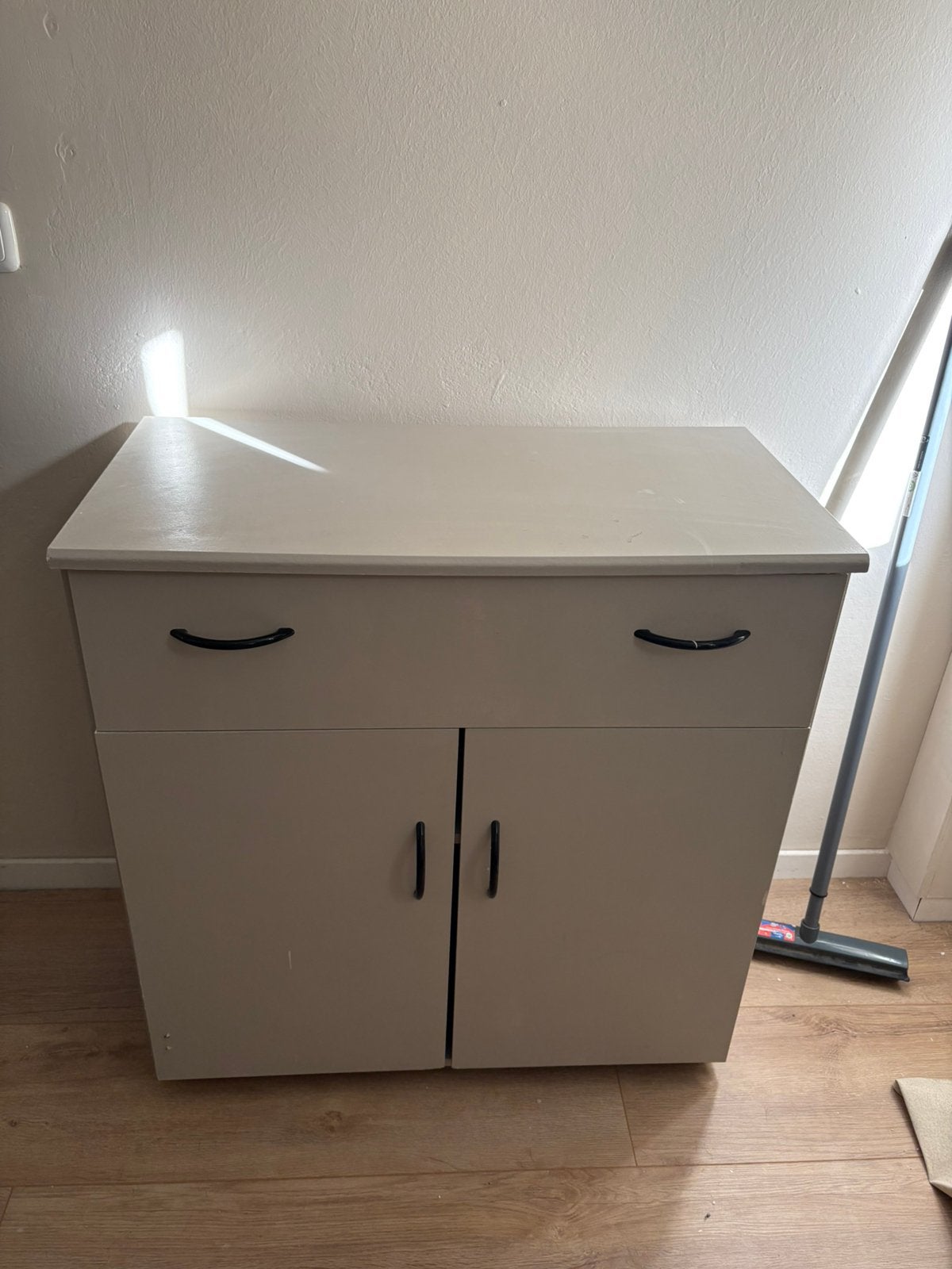 Commode/keukenkastje echt hout, Ophalen, 1 of 2 laden, 50 tot 100 cm, Zo goed als nieuw