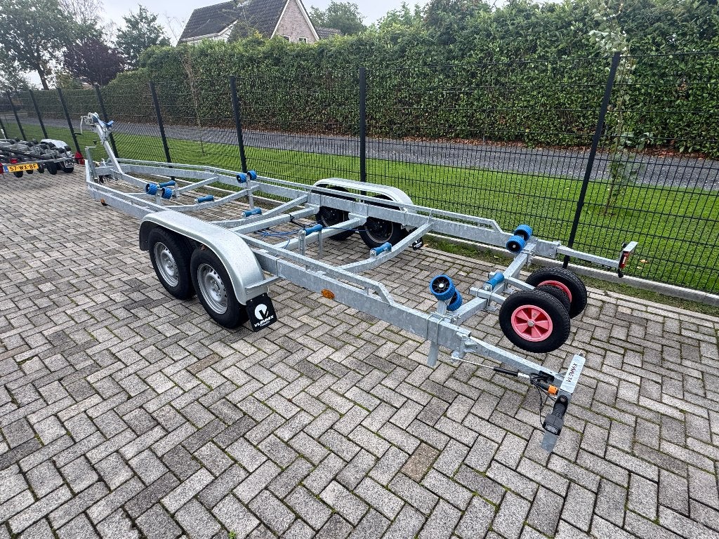VLEMMIX Tandemas 3000 kg en wegklapbare verlichting, Watersport en Boten, Ophalen, 1500 tot 3000 kg, Sloepentrailer, Zo goed als nieuw