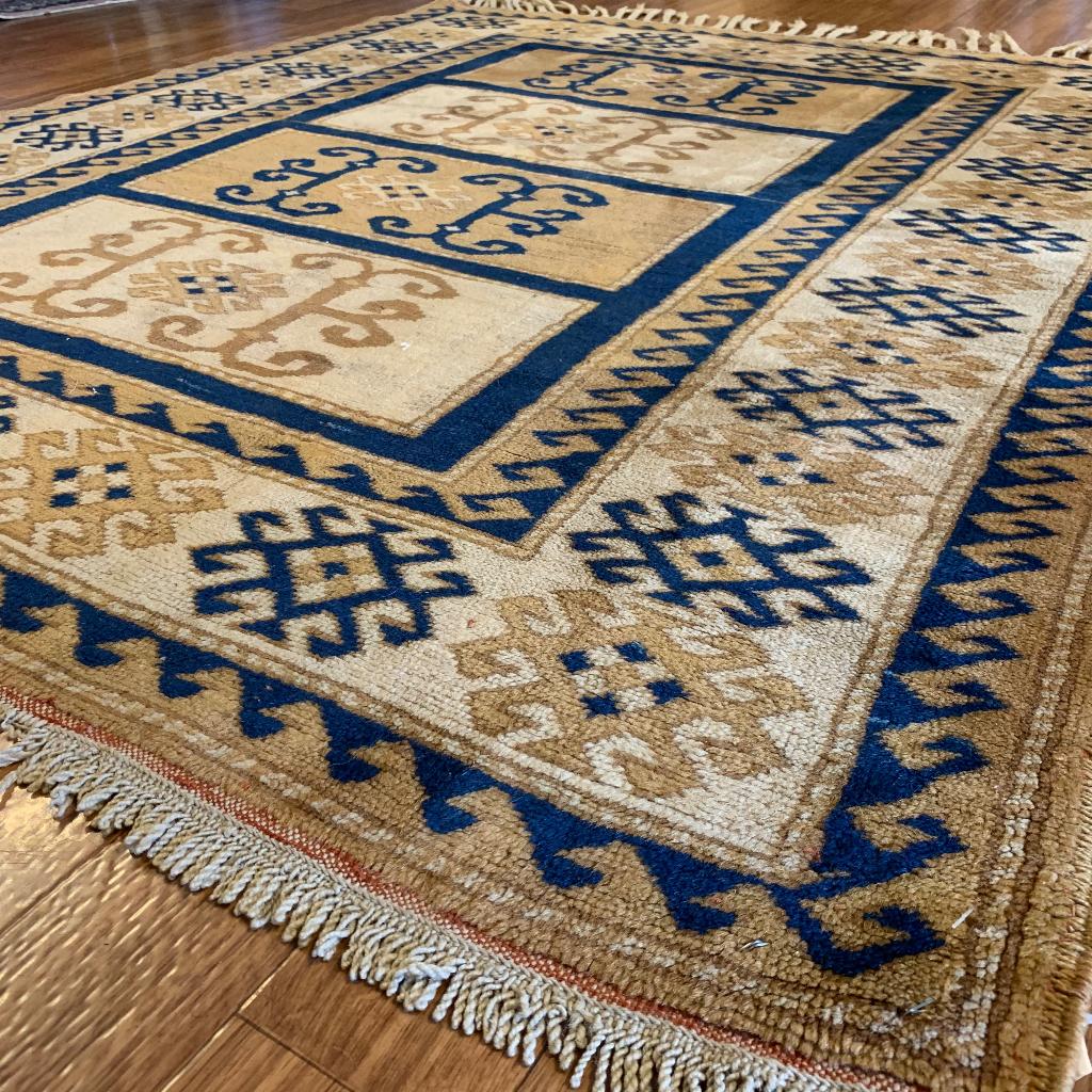 Trendy Vintage Kazak tapijt - Wol - 131 x 116 cm- Vloerkleed, TTM Wonen, Meubels – (Perzische) Tapijten en Woonaccessoires, Taag 63, 2491 CS, Den Haag (Forepark)