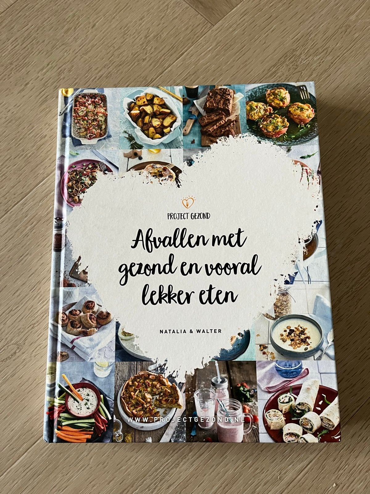 Project Gezond: Afvallen met gezond en lekker eten, Boeken, Voorgerechten en Soepen, Ophalen of Verzenden, Zo goed als nieuw, Gezond koken