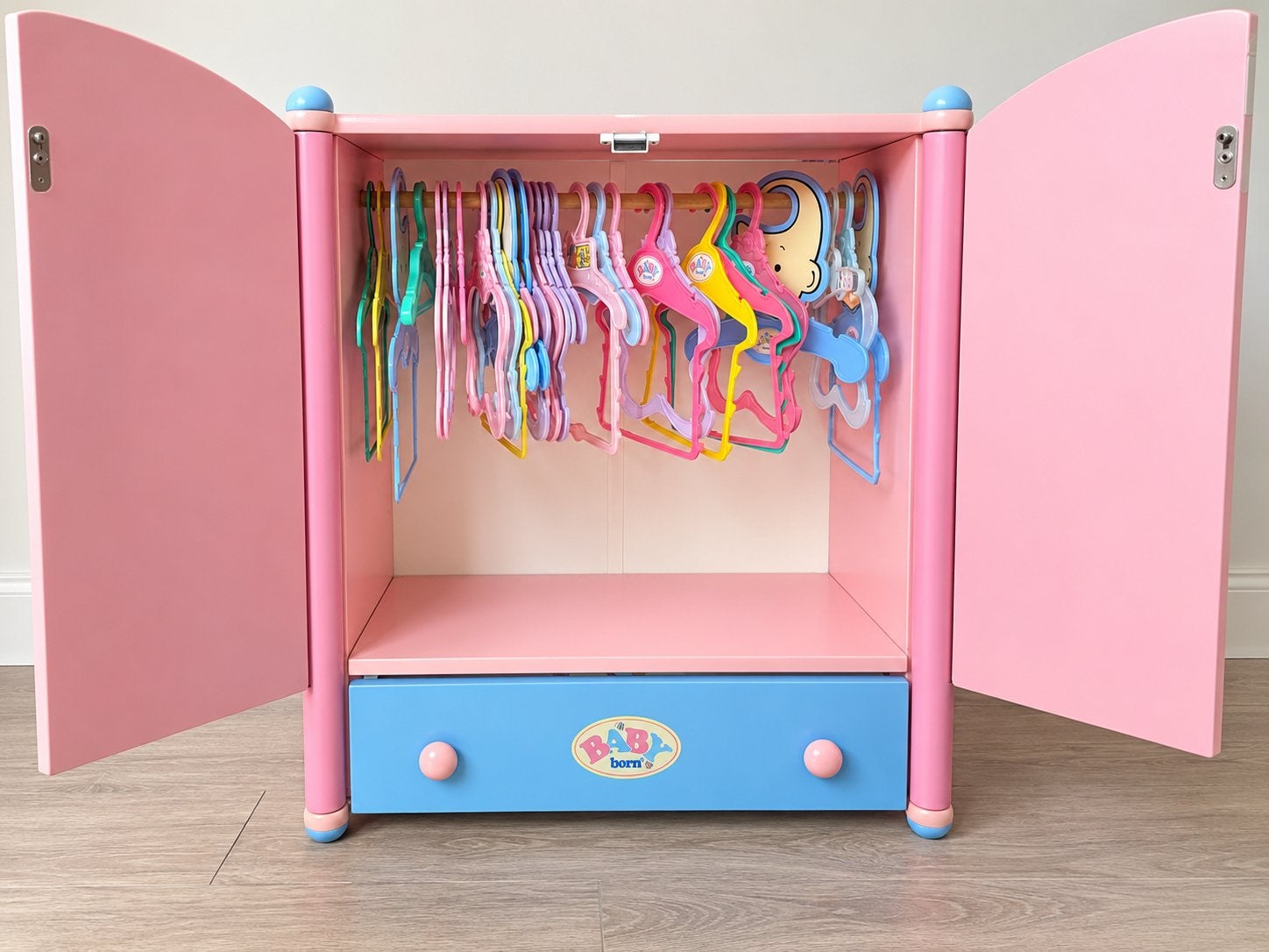 Grote collectie Baby Born kleertjes in opbergbak, Kinderen en Baby's, Ophalen, Gebruikt, Babypop