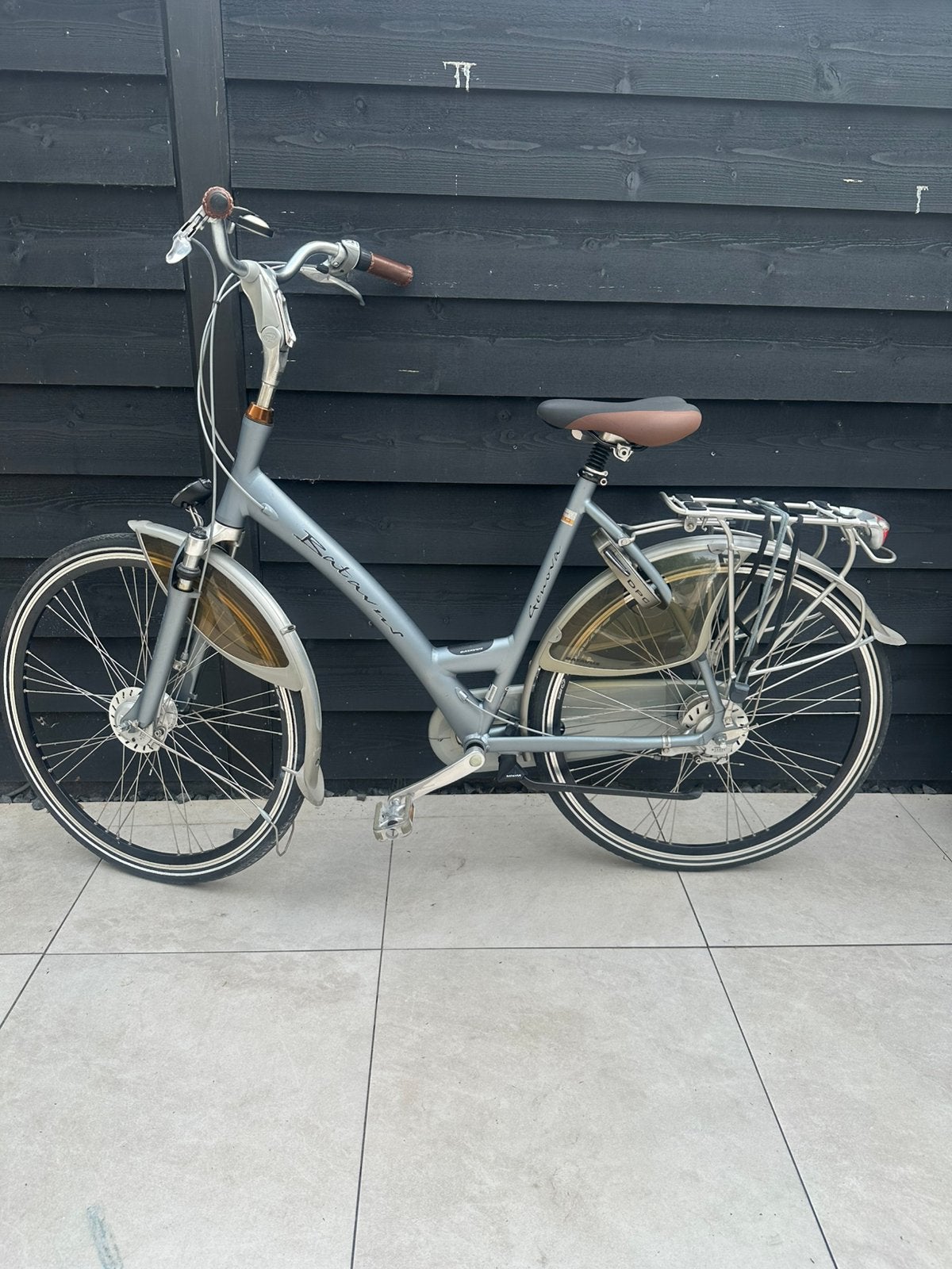 Batavus damesfiets 28 inch nette fiets, 56 cm of meer, Ophalen, Gebruikt, Batavus