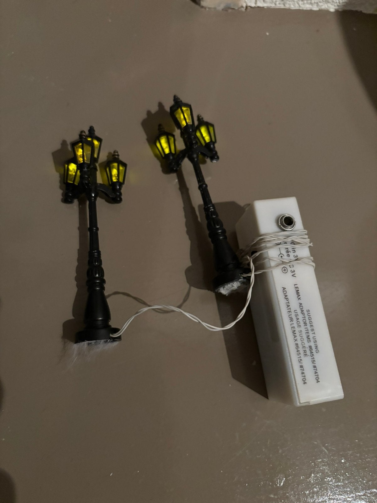 Lemax old english streetlight incl batterijen, Diversen, Ophalen of Verzenden, Zo goed als nieuw