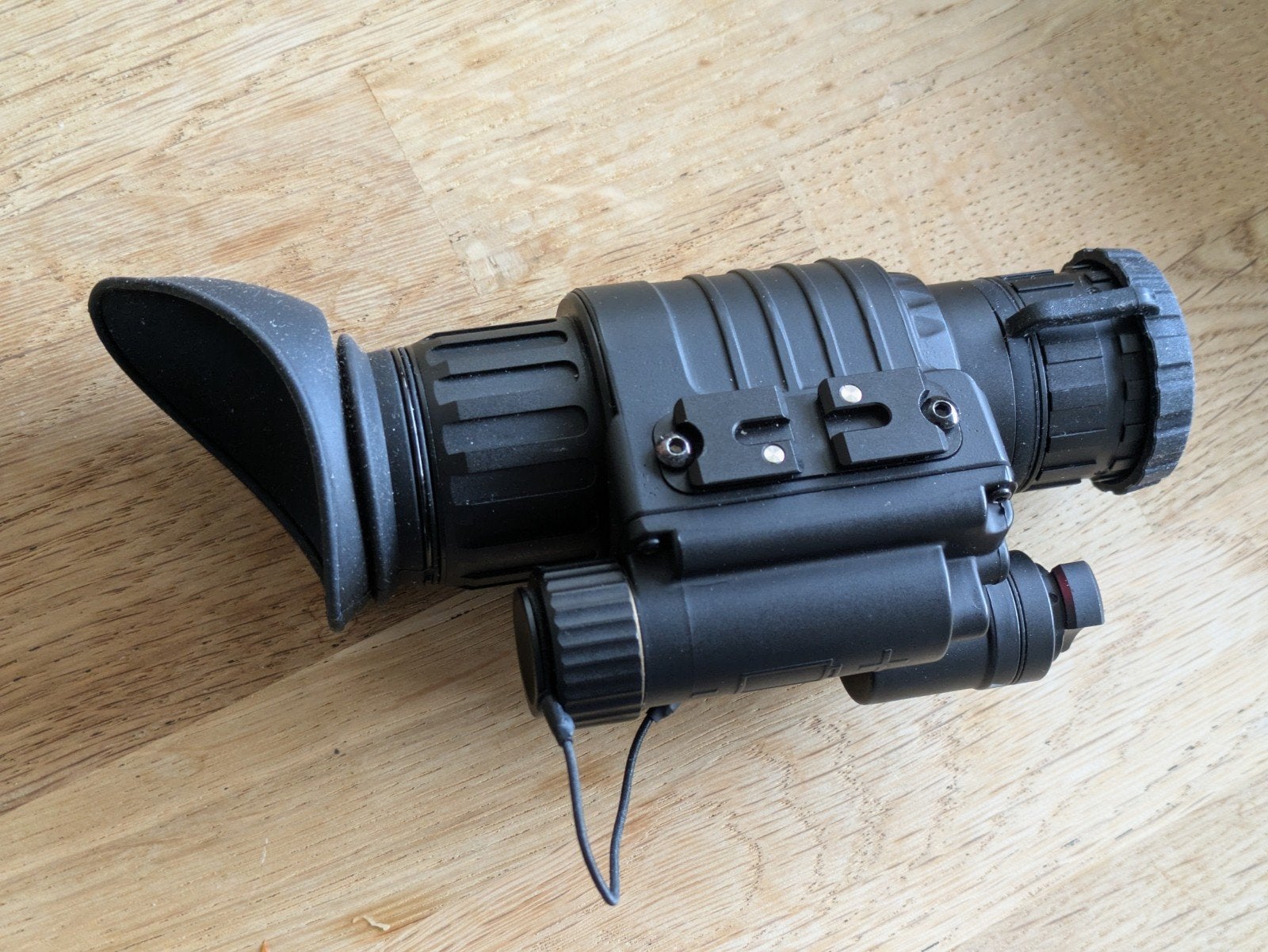 PVS 14 nachtkijker gen2+ white phosphor, Ophalen of Verzenden, Zo goed als nieuw, Overige typen, Nachtkijker