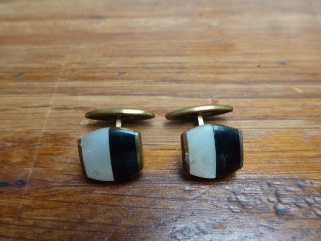Paar art deco goudkleurige manchetknopen, zwart wit., Ophalen of Verzenden, Dames