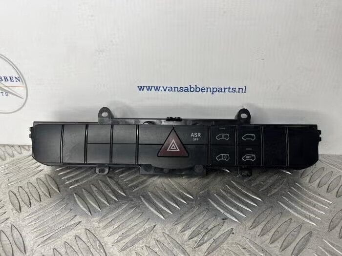 Paniekverlichtings Schakelaar van een Mercedes Vito, Ophalen of Verzenden, Gebruikt