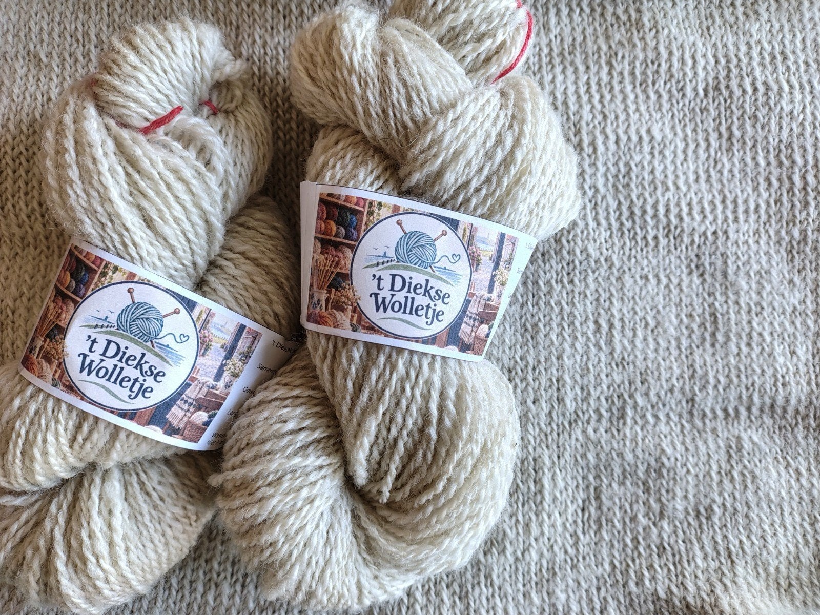 Handgesponnen wol 't Diekse Wolletje - Mohair, Breien of Haken, Onbekend, Nieuw, Ophalen of Verzenden