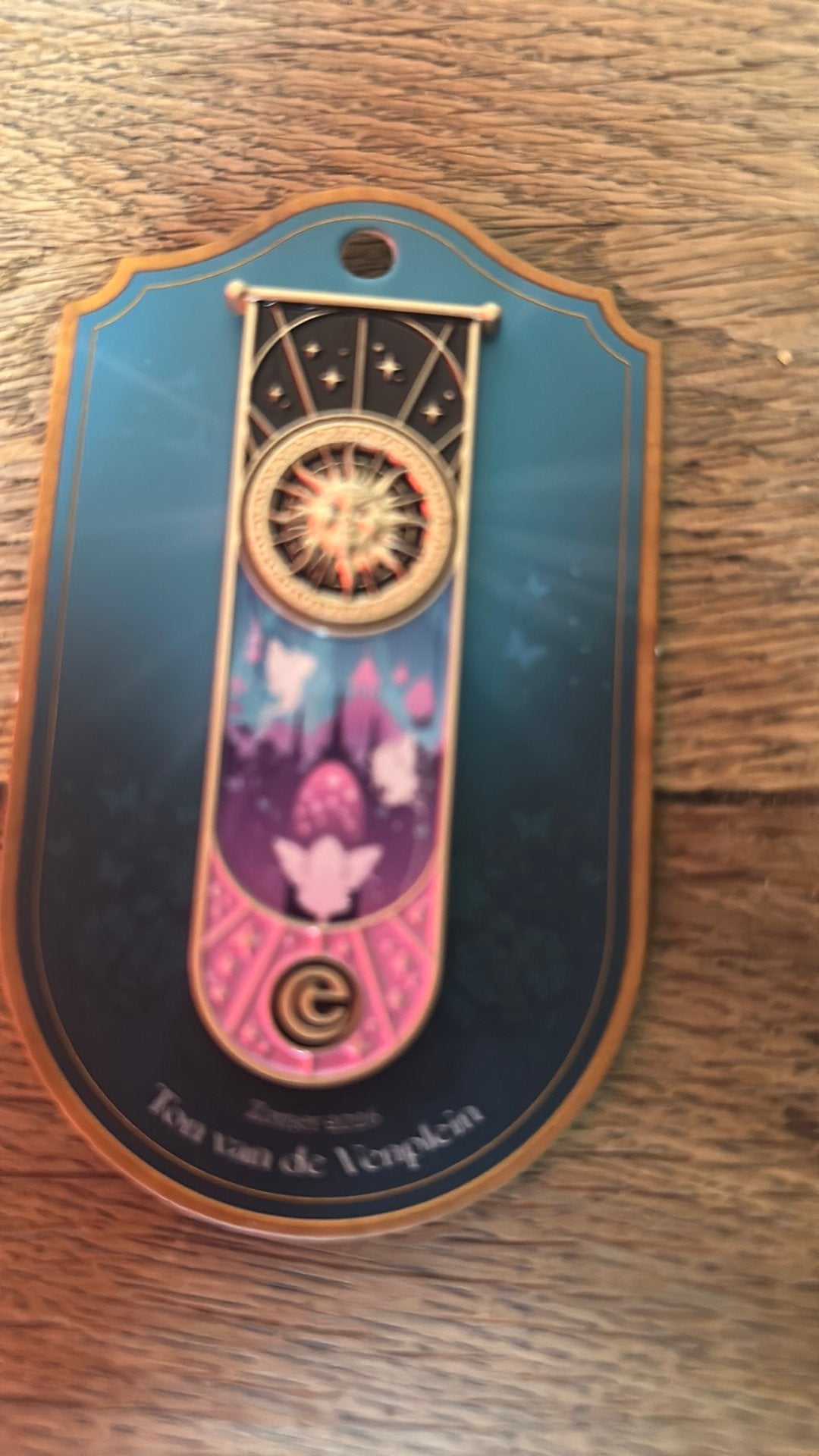 Efteling zomerpin, Ophalen of Verzenden, Nieuw, Button of Speldje