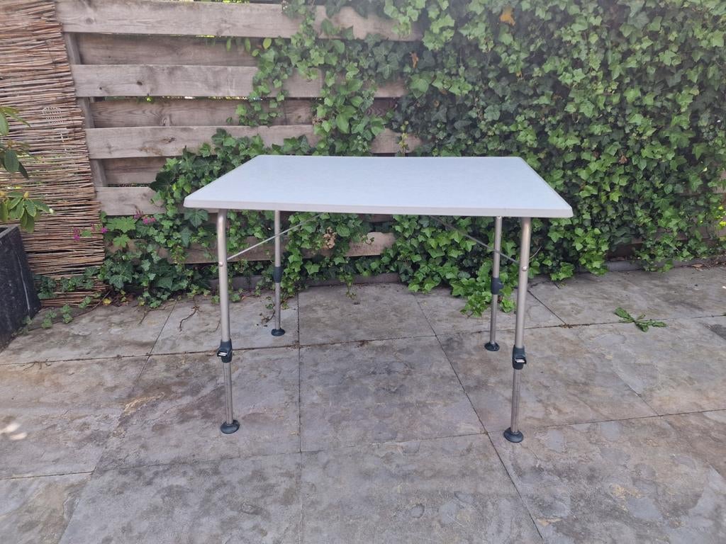 Dukdalf Campingtafel - Inklapbaar, Uitschuifbare Poten, Caravans en Kamperen, Kampeermeubelen, Gebruikt, Campingtafel, Ophalen