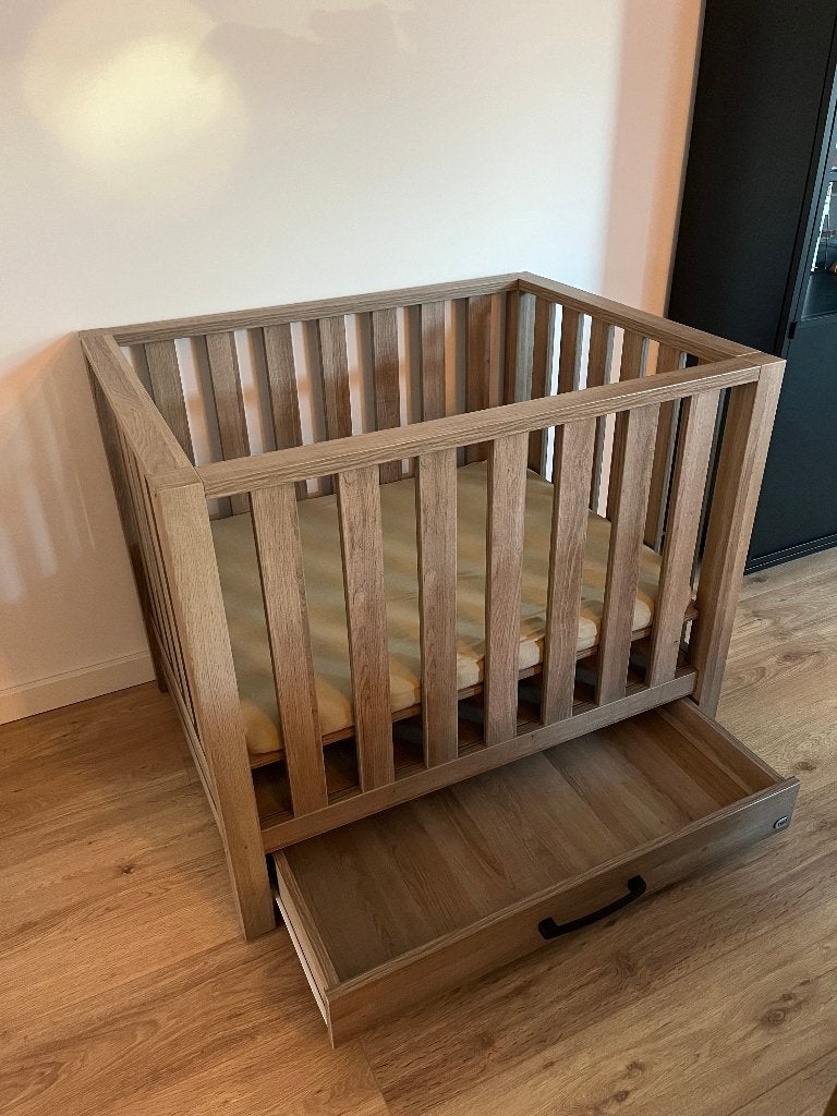 Babybox TWF Jasper met lade, Kinderen en Baby's, Ophalen, Zo goed als nieuw, Rechthoekig, In hoogte verstelbaar