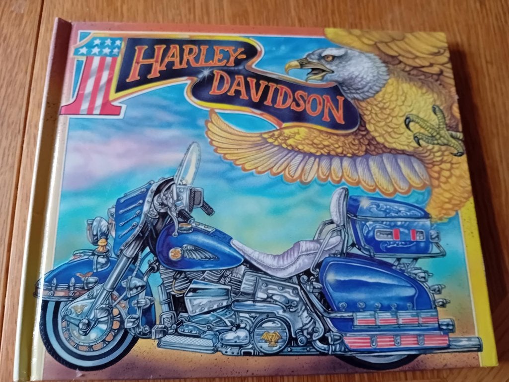 Harley Davidson, een pop-up boek, Ophalen of Verzenden, Zo goed als nieuw